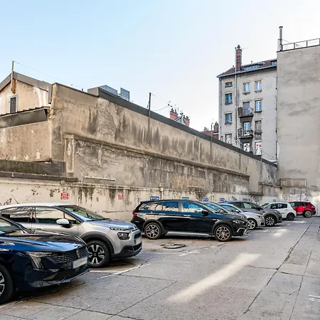 Отель Terminus 3*